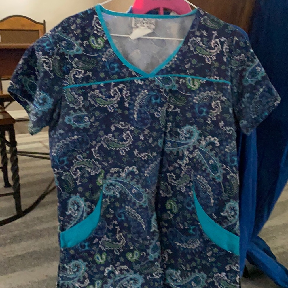 Scrub Top